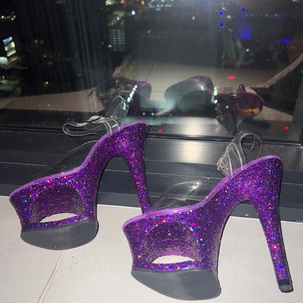 PLEASER heels Never worn